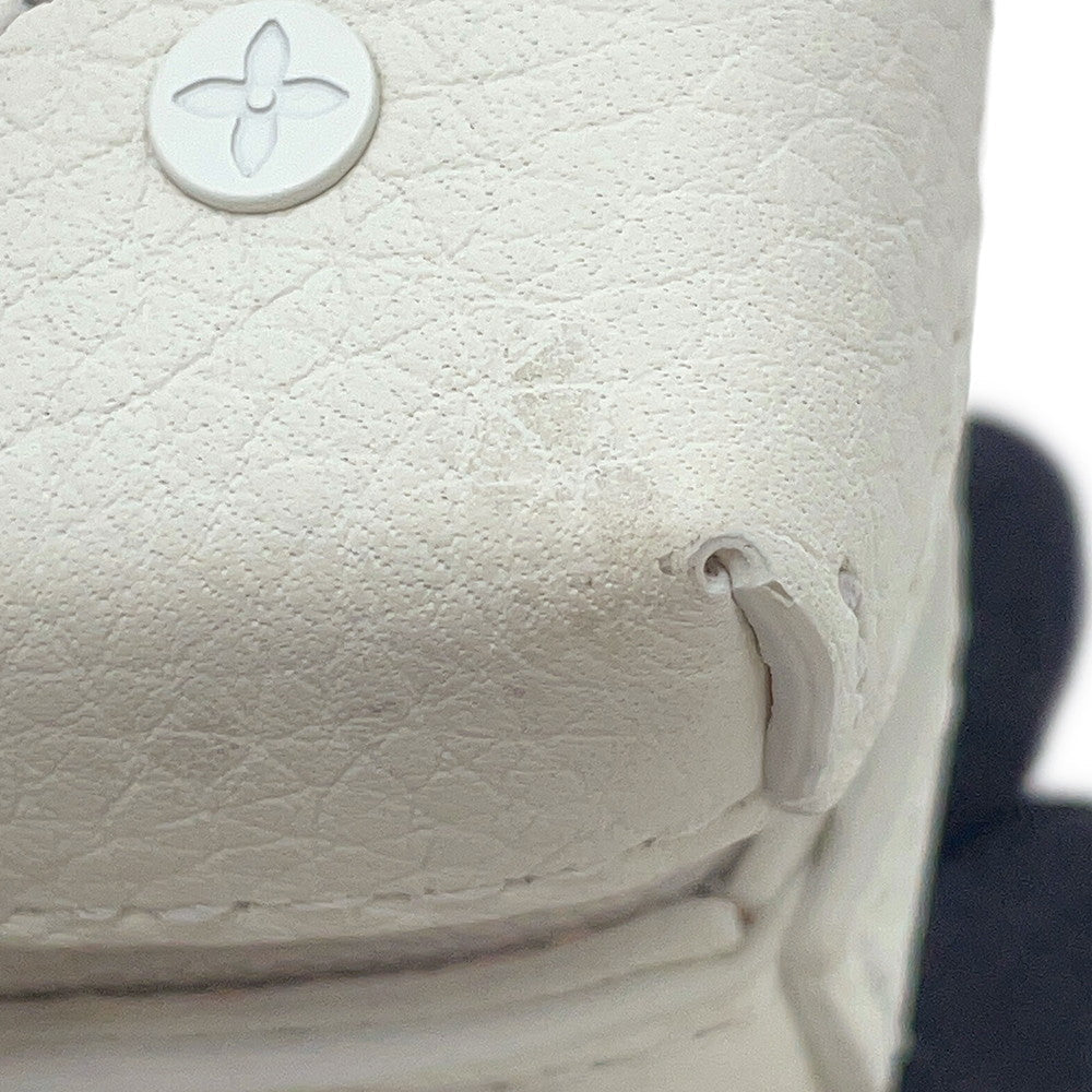 LOUIS VUITTON Soft Trunk / Wallet WhiteM80146 Monogram・Taurillon LV Friend