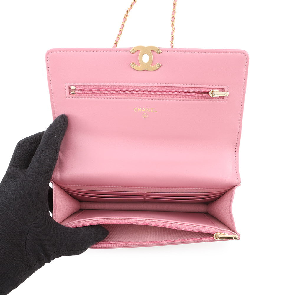 CHANEL Chain Wallet Turnlock PinkAP2289 Lambskin