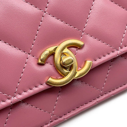 CHANEL Chain Wallet Turnlock PinkAP2289 Lambskin