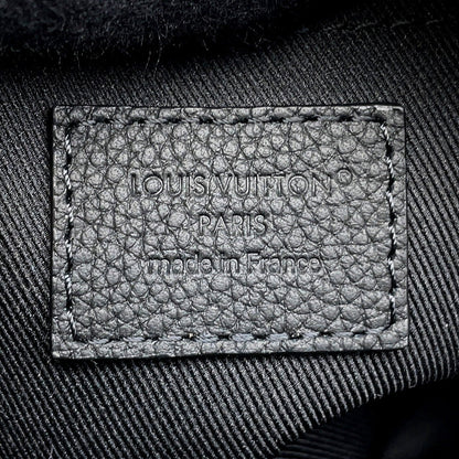LOUIS VUITTON Boarding Messenger NoirM15265 Waxy Calf Leather