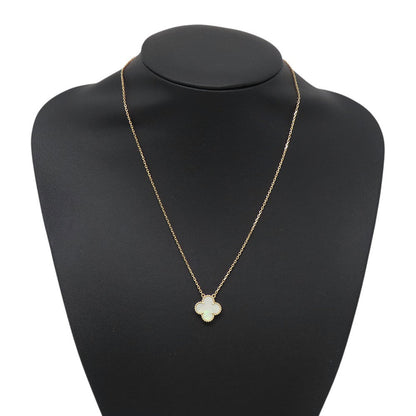 Van Cleef & Arpels Vintage Alhambra PendantVCARA45900 18K Yellow Gold