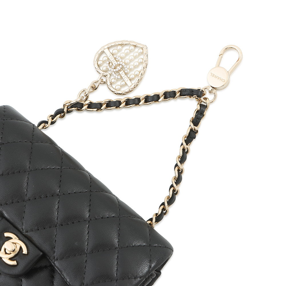CHANEL Matelasse Classic Mini Bag Charm BlackAP4760 Lambskin Faux Pearl Rhinestone