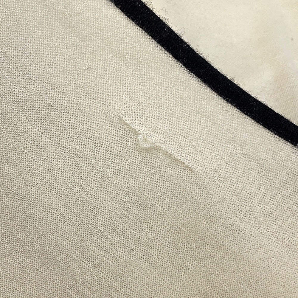 CHANEL CC Logo Stole Ivory/BlackA52032-X01249-C2666 Cashmere70% Silk30%