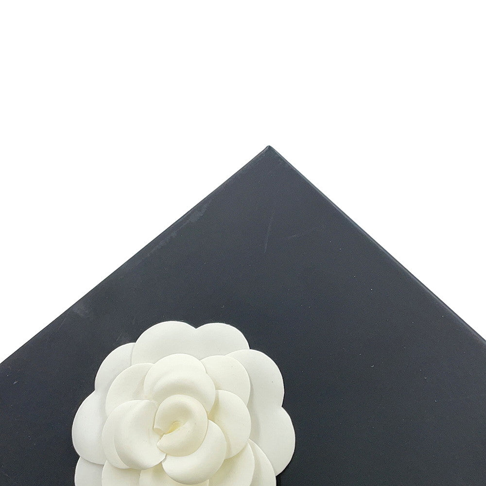 CHANEL CC Logo Stole Ivory/BlackA52032-X01249-C2666 Cashmere70% Silk30%