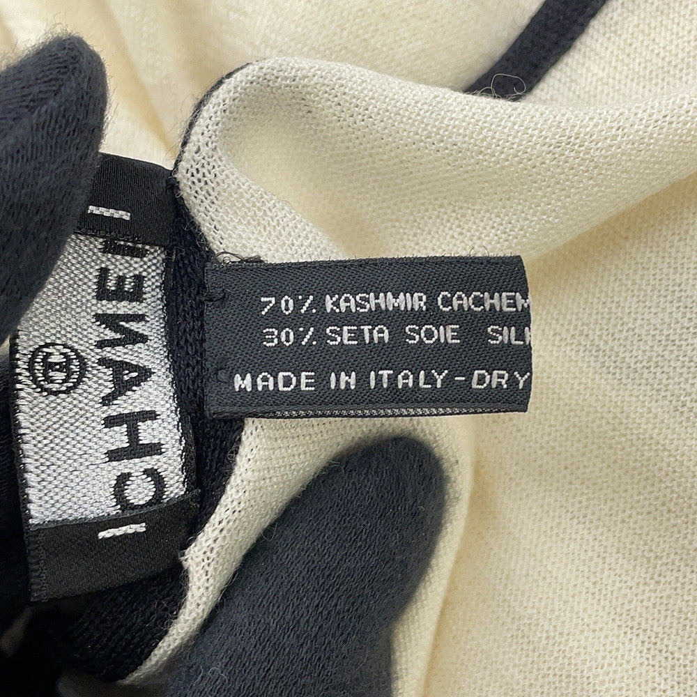 CHANEL CC Logo Stole Ivory/BlackA52032-X01249-C2666 Cashmere70% Silk30%