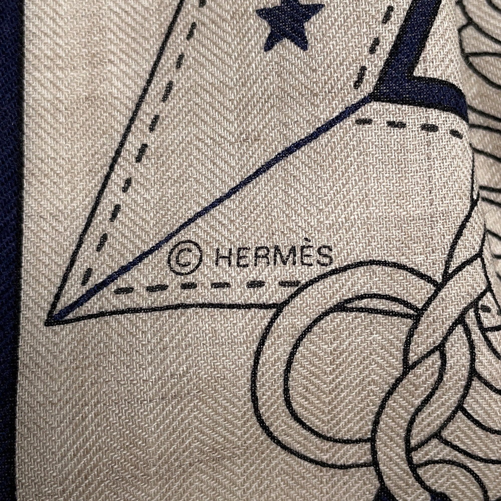 HERMES Giant Square morning walk Size 140 Natural/Marine/Black Cashmere70& Silk30%