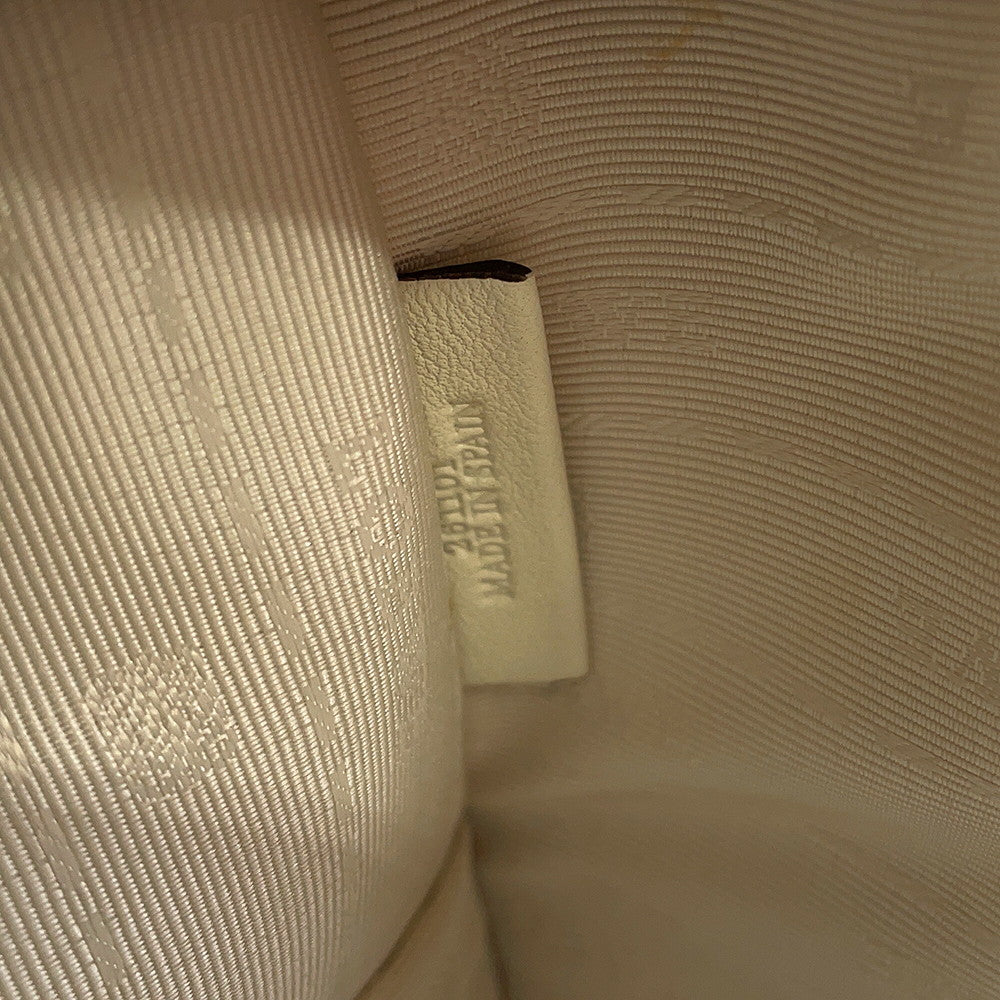 LOEWE Amazonas Greige352.95.A22 Goatskin Leather Size 36