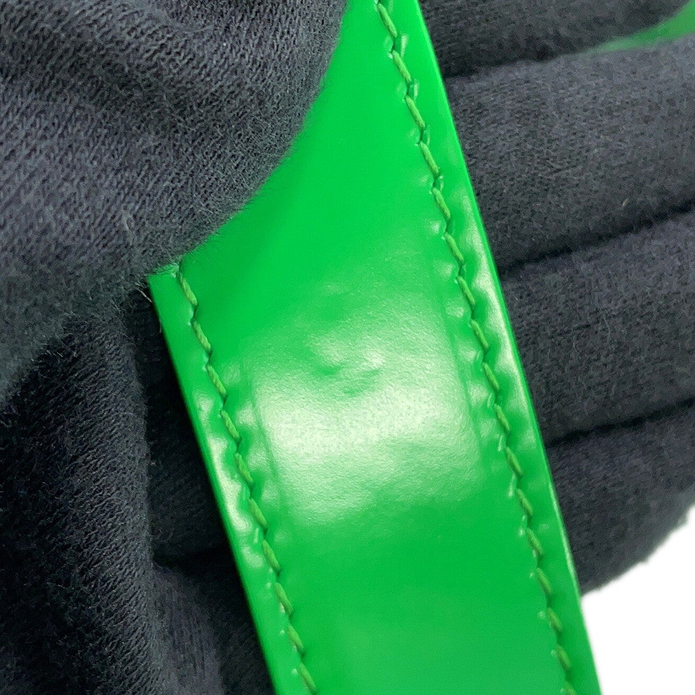 Bottega Veneta Maxi INTRECCIATO Cassette Shoulder Parakeet Leather