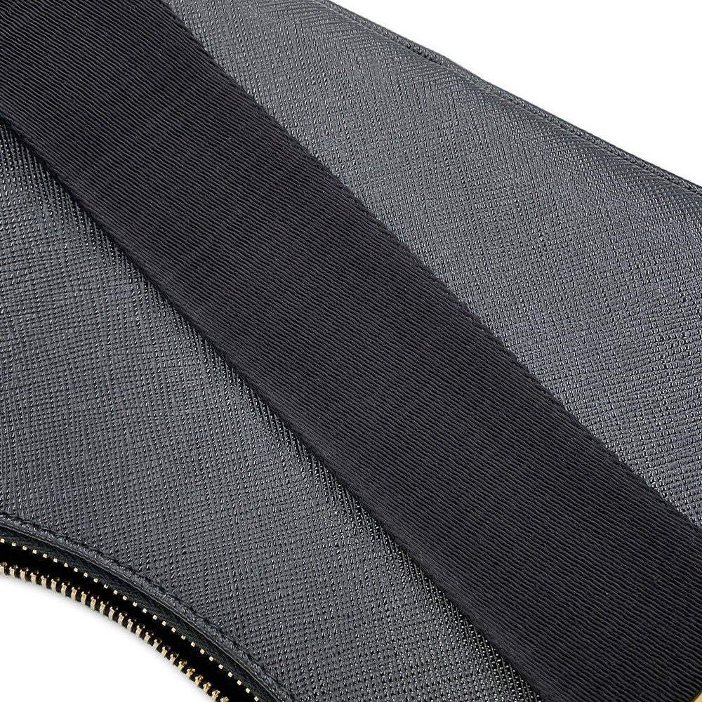 PRADA Re-Edition 2005 Shoulder Bag Black1BH204_NZV_F0632_V_V2P Saffiano LeatherLeather