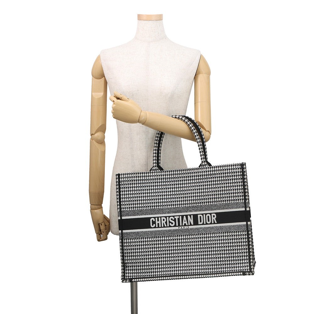 Dior Book Tote Houndstooth White/BlackM1286ZRPI_M081 Canvas Size Large