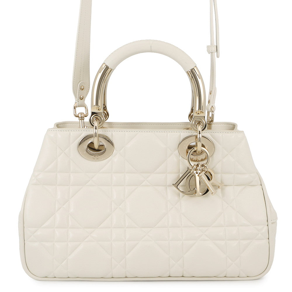 Dior Lady 95.22 lattéM0699OVJX_M030 Calf Leather Size Medium