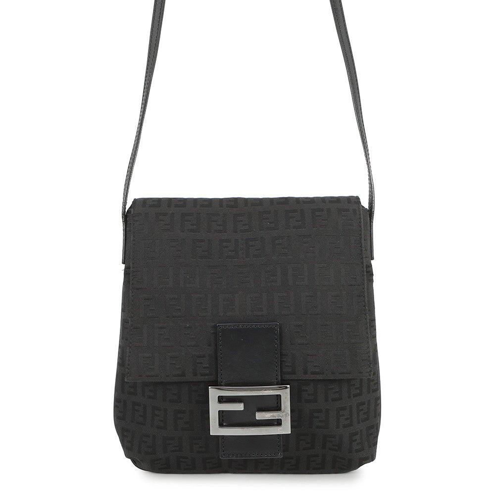 FENDI Zucchino mamma bucket Black8BT075 Canvas