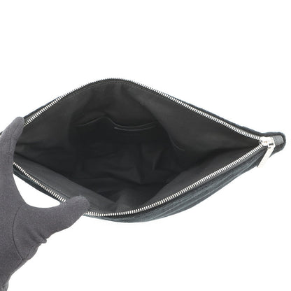 BALENCIAGA BB Logo Clutch Bag Black695537 pile