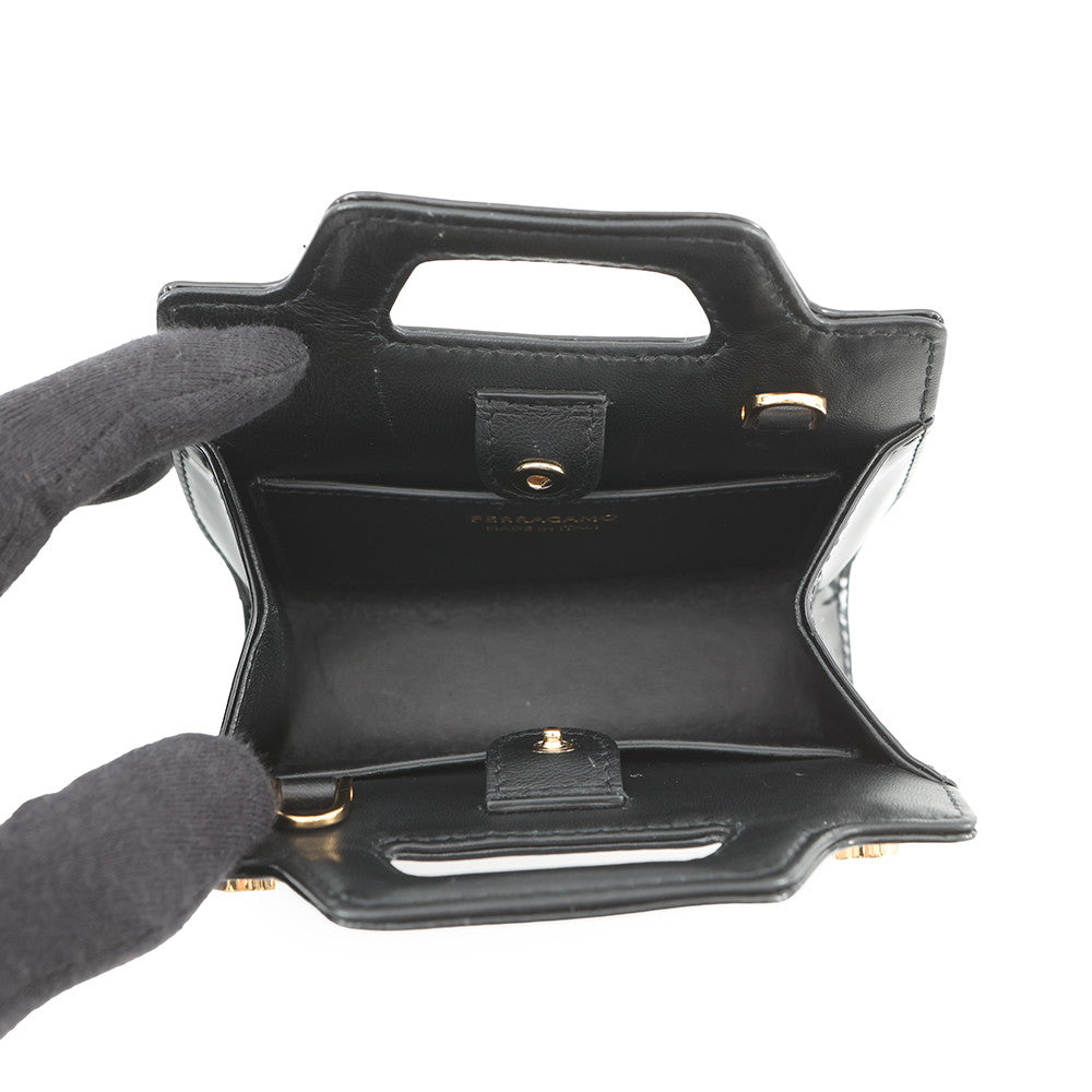 Ferragamo Gancini Chain Pouch Black213984 Patent Leather