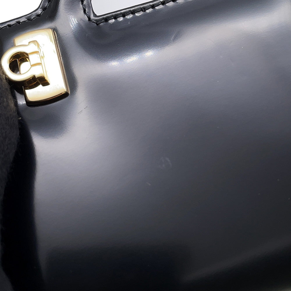 Ferragamo Gancini Chain Pouch Black213984 Patent Leather