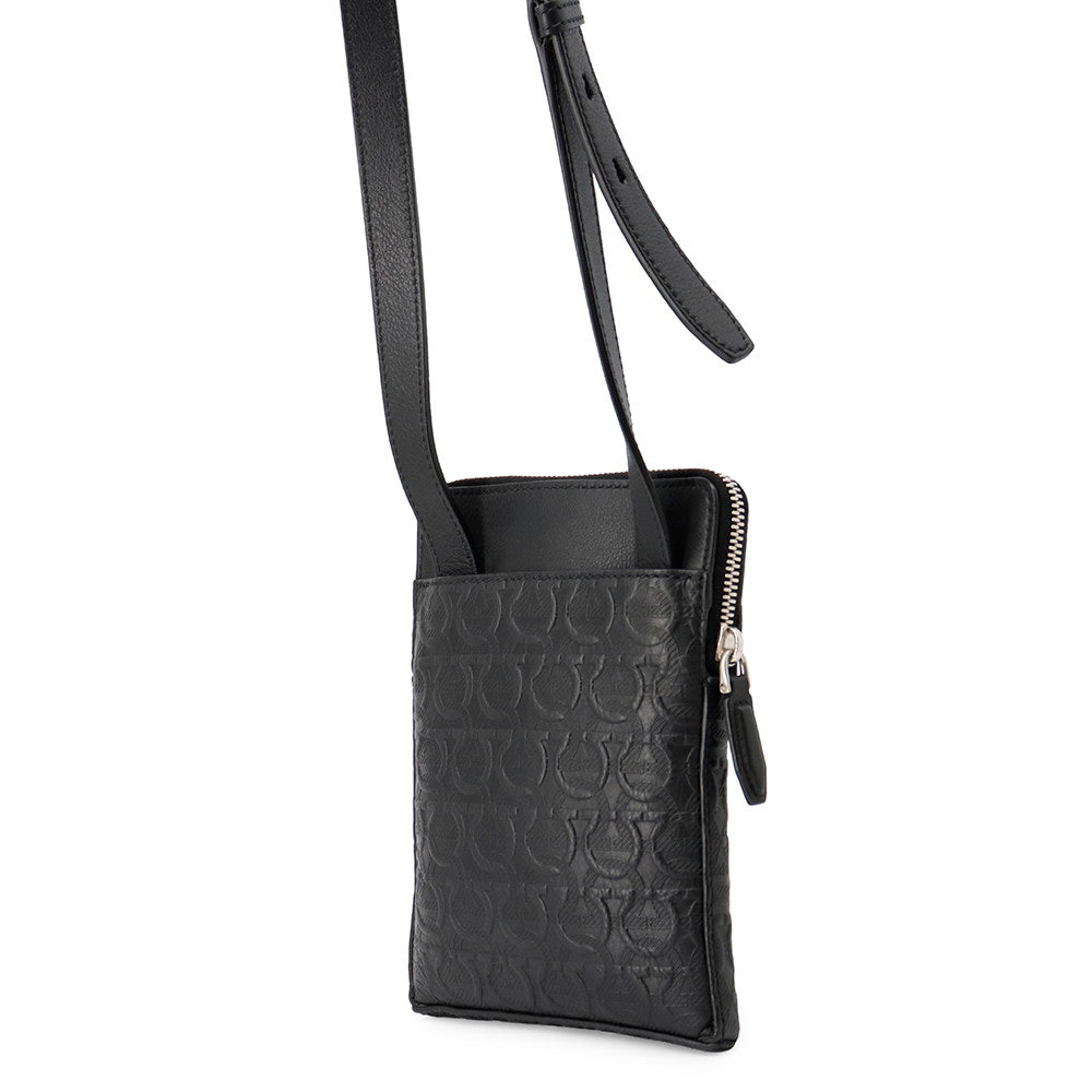 Ferragamo Gancini Shoulder Bag Black240311 745006 Calf Leather