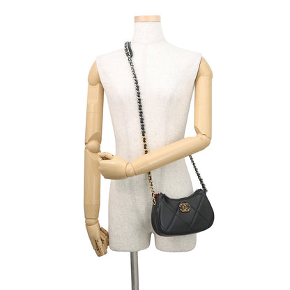 CHANEL CHANEL19 Matelasse SmallHobo Bag BlackAP3676 Lambskin