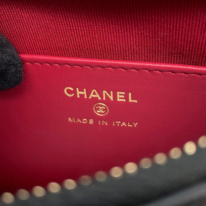 CHANEL CHANEL19 Matelasse SmallHobo Bag BlackAP3676 Lambskin