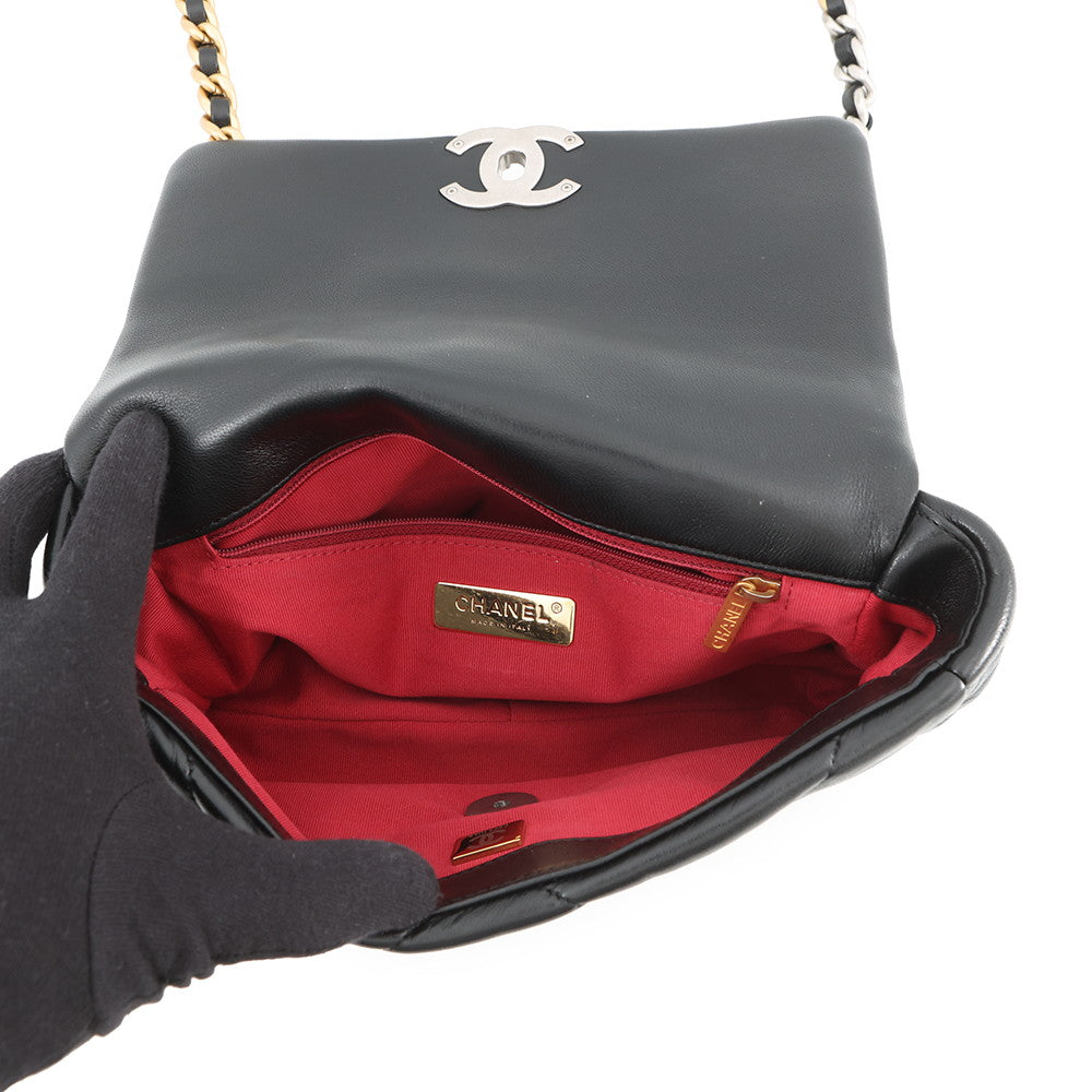 CHANEL CHANEL19 Matelasse Shoulder Bag BlackAS1160-B07327-94305 Shiny Lambskin