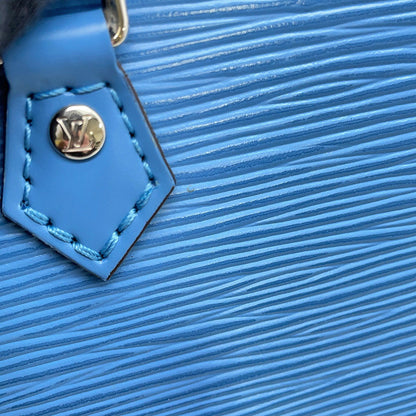 LOUIS VUITTON Petit Sac Plat BlueM80167 Epi Leather