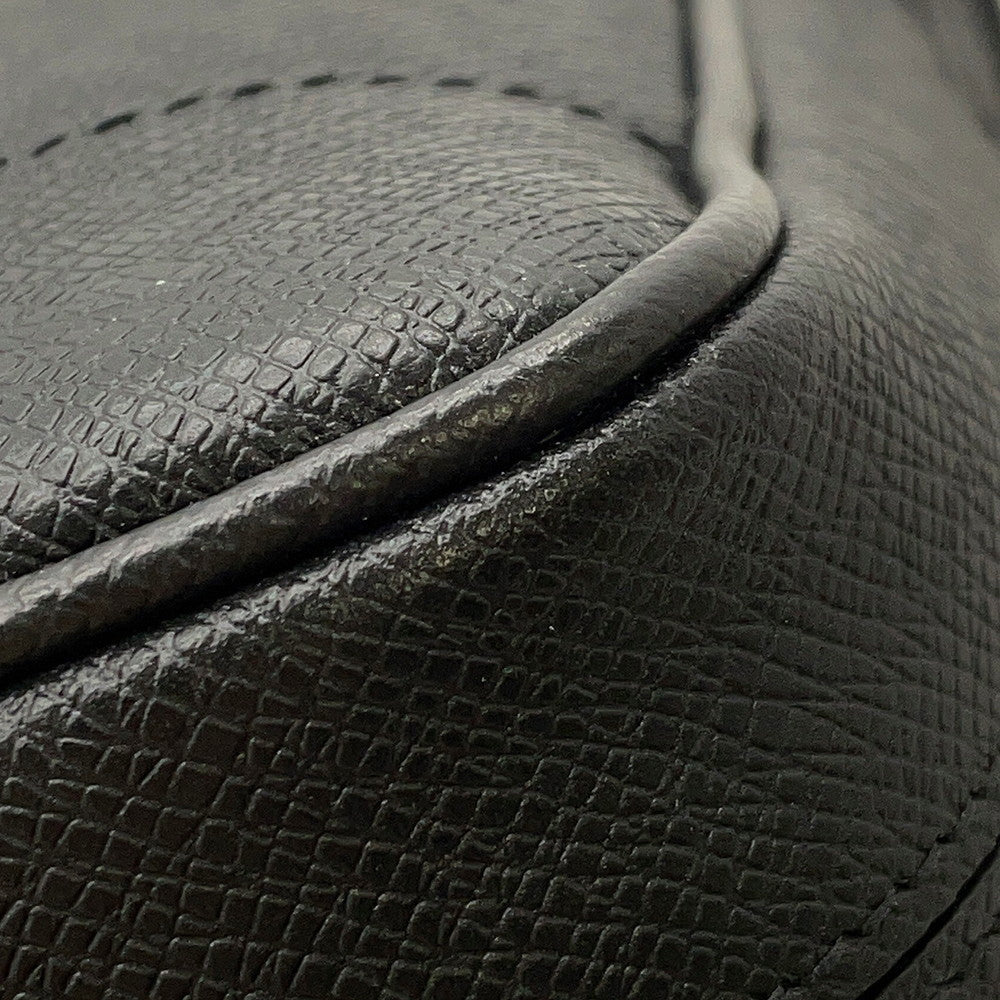 LOUIS VUITTON Porte Documan Voyagej BlackM30975 Taiga Leather