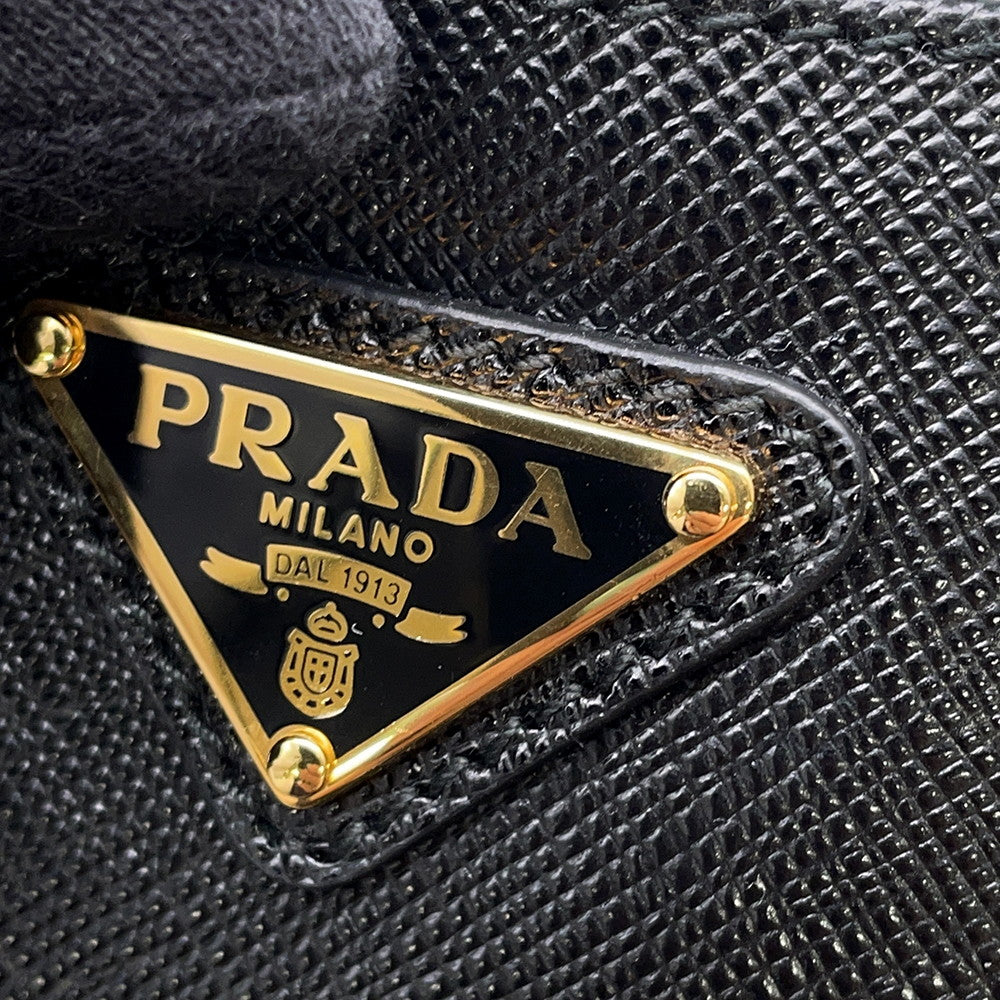 PRADA Re-Edition 2005 2WAYChainShoulder Bag Black1BH204 Saffiano LeatherLeather