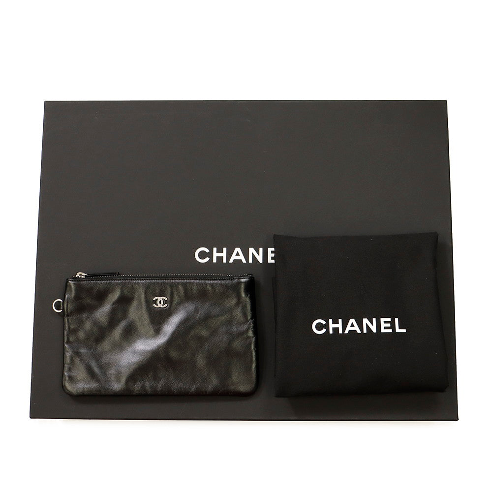 CHANEL CHANEL22 Handbag BlackAS3261 Shiny Calf Leather Size Small