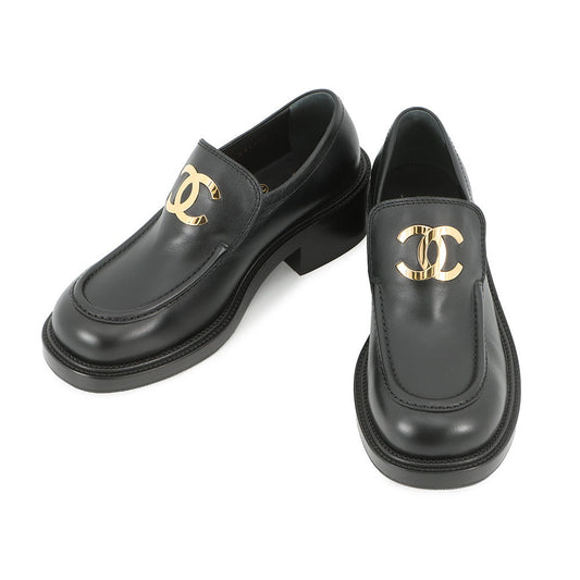 CHANEL CC logo loafersG39602 Leather Size 37 1/2