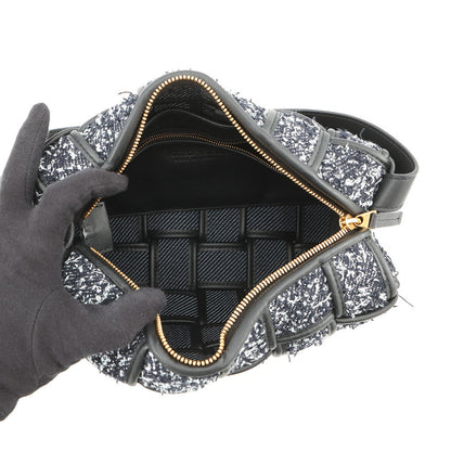 Bottega Veneta Maxi INTRECCIATO Brique Cassette Handbag IndigoBlack/White Tweed Leather