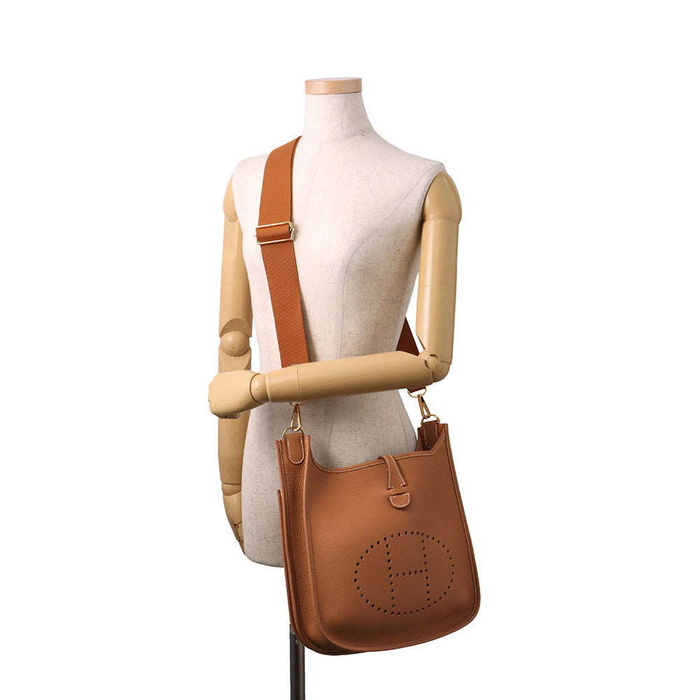 HERMES Evelyne3 Gold Taurillon Clemence Size PM