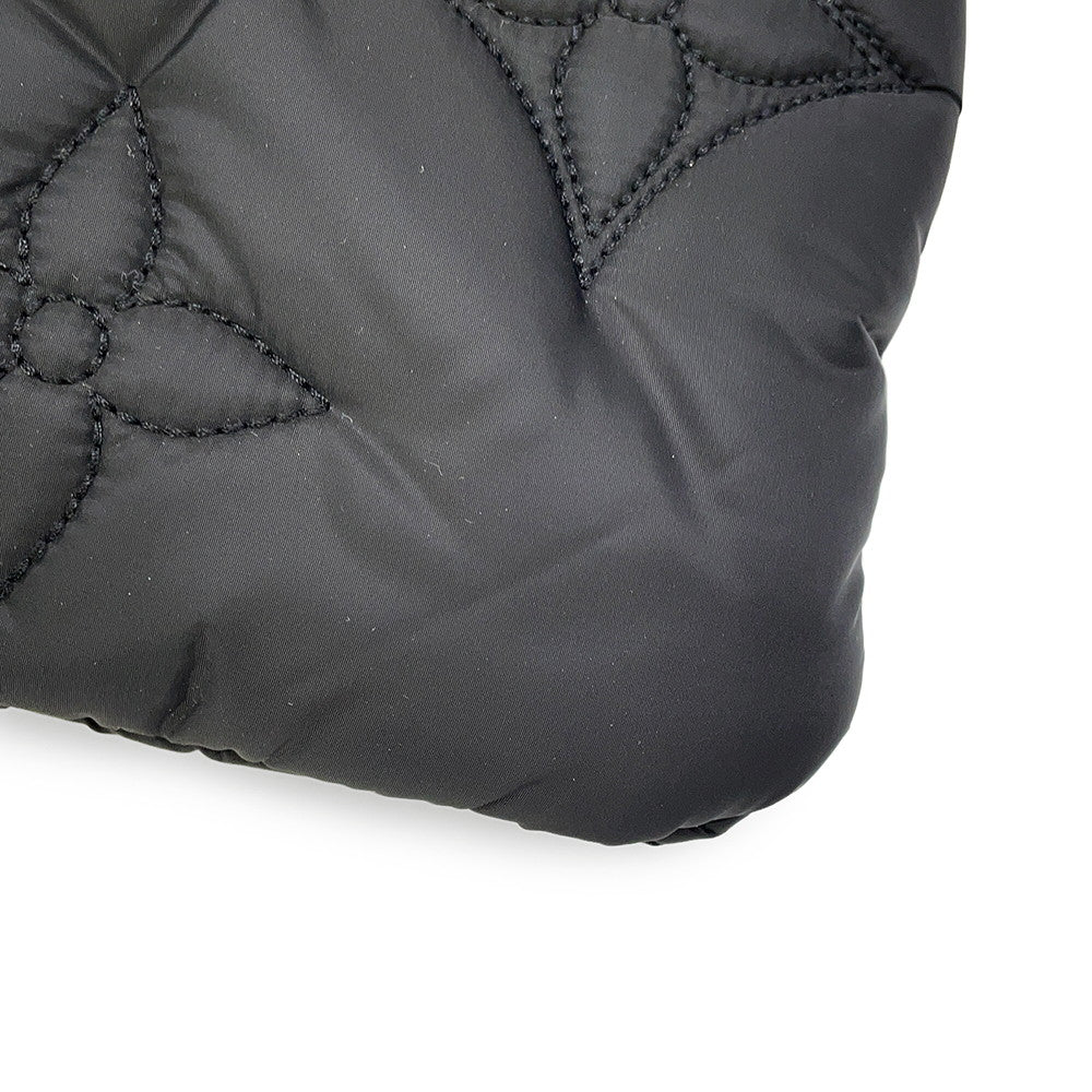 LOUIS VUITTON Maxi Multi-Pochette Accessoires Noir/FuchsiaM58980 Recycled Nylon Monogram