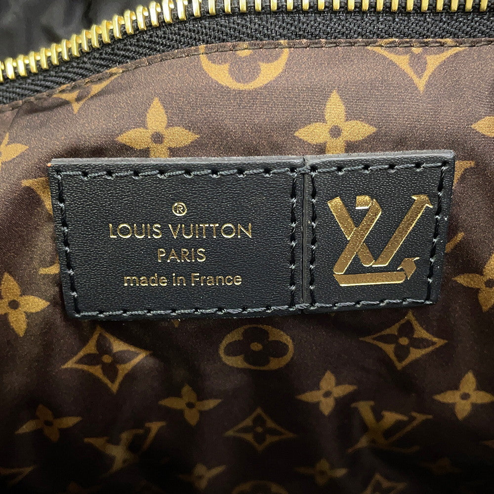 LOUIS VUITTON Maxi Multi-Pochette Accessoires Noir/FuchsiaM58980 Recycled Nylon Monogram
