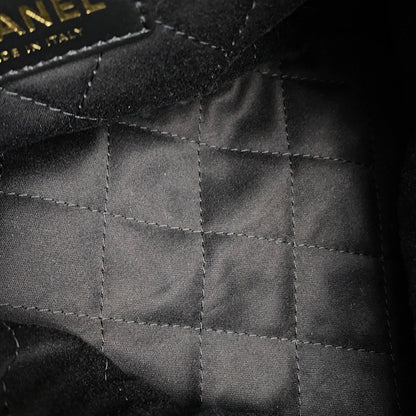 CHANEL Chanel22 Handbag BlackAS3261 Calf Leather Size Medium