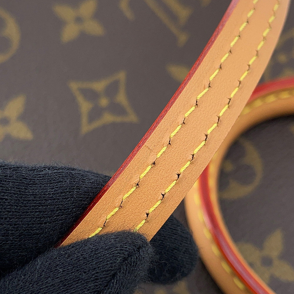 LOUIS VUITTON Petit Sac Plat BrownM69442 Monogram