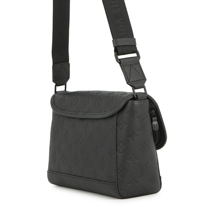 LOUIS VUITTON Pulse Messenger BlackM14874 Monogram Shadow