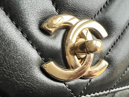 Chanel Black Medium Trendy CC Flap Bag