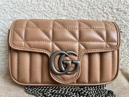 Gucci GG Beige Marmont Super Mini Aria Shoulder Bag (RRP £985)