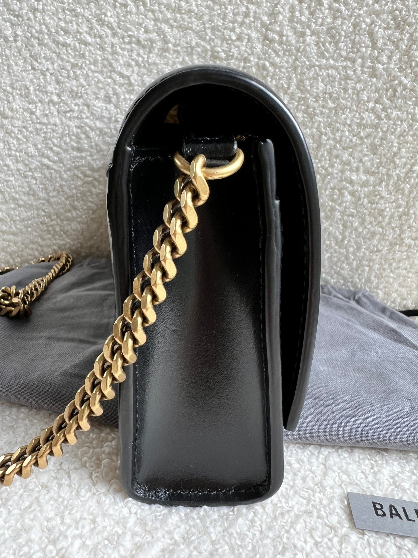 Balenciaga Black Hourglass Wallet on Chain (RRP £1190)