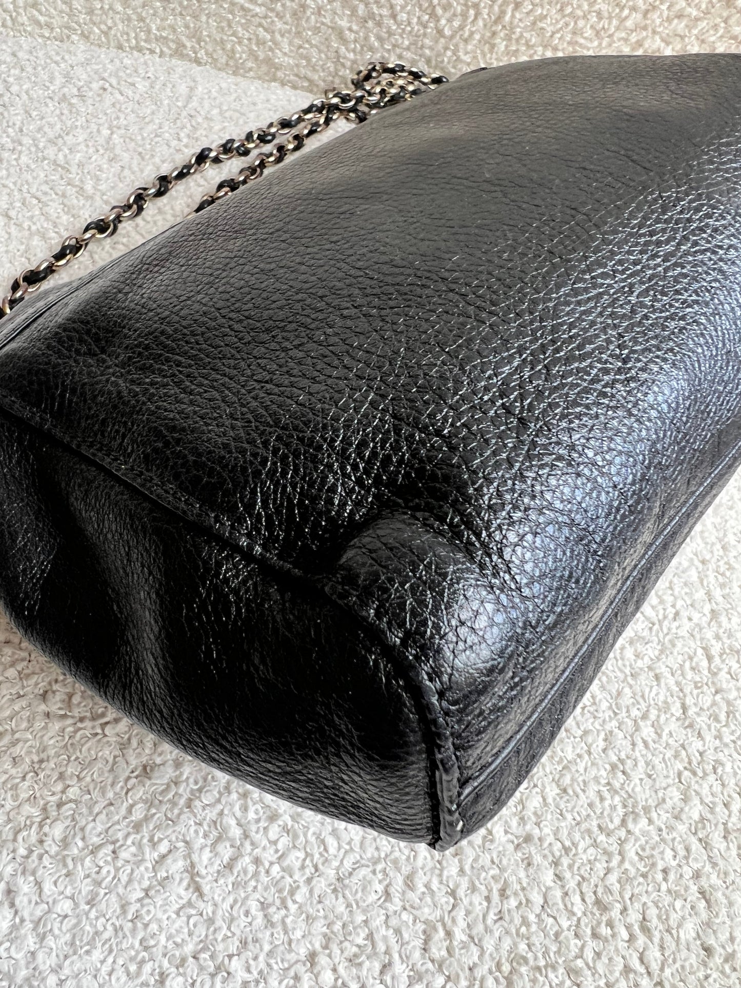 Mulberry Black Regular Lily with Gold Hardware
