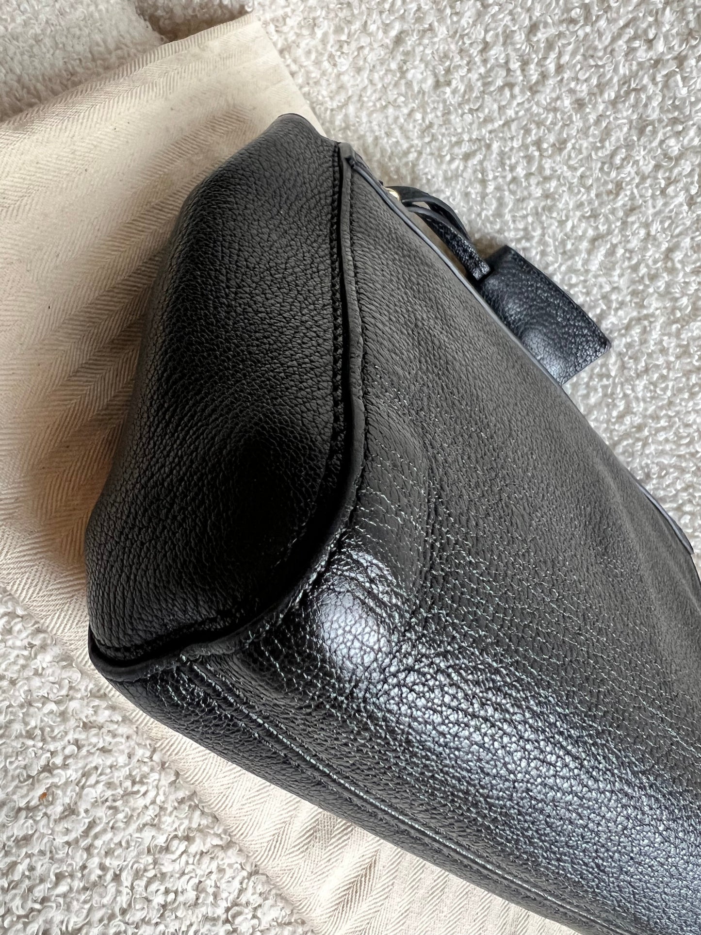 Mulberry Black Regular Lily with Gold Hardware (RRP £995)