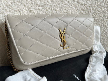 Yves Saint Laurent (YSL) Blanc Vintage Gaby Phone Pouch (RRP £920)