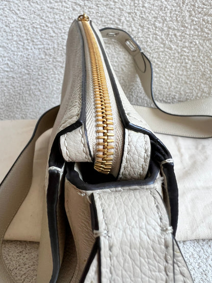 Mulberry Billie in Chalk Small Classic Grain (RRP £895)