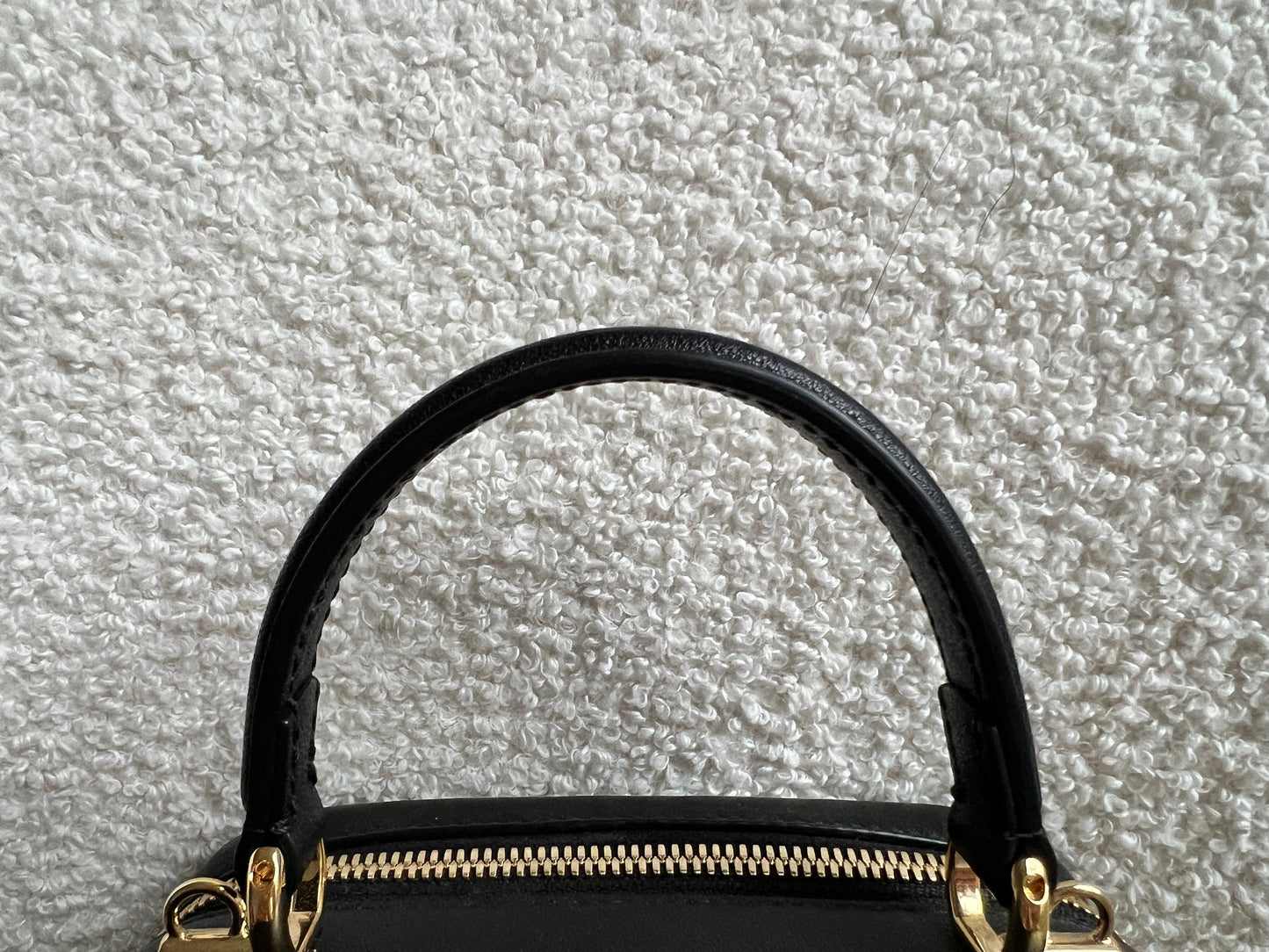 Gucci Black Small Top Handle Blondie Shoulder Bag (RRP £1870)