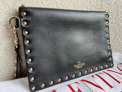 Valentino Garavani Rockstud Calfskin Clutch Pouch Black (RRP £570)
