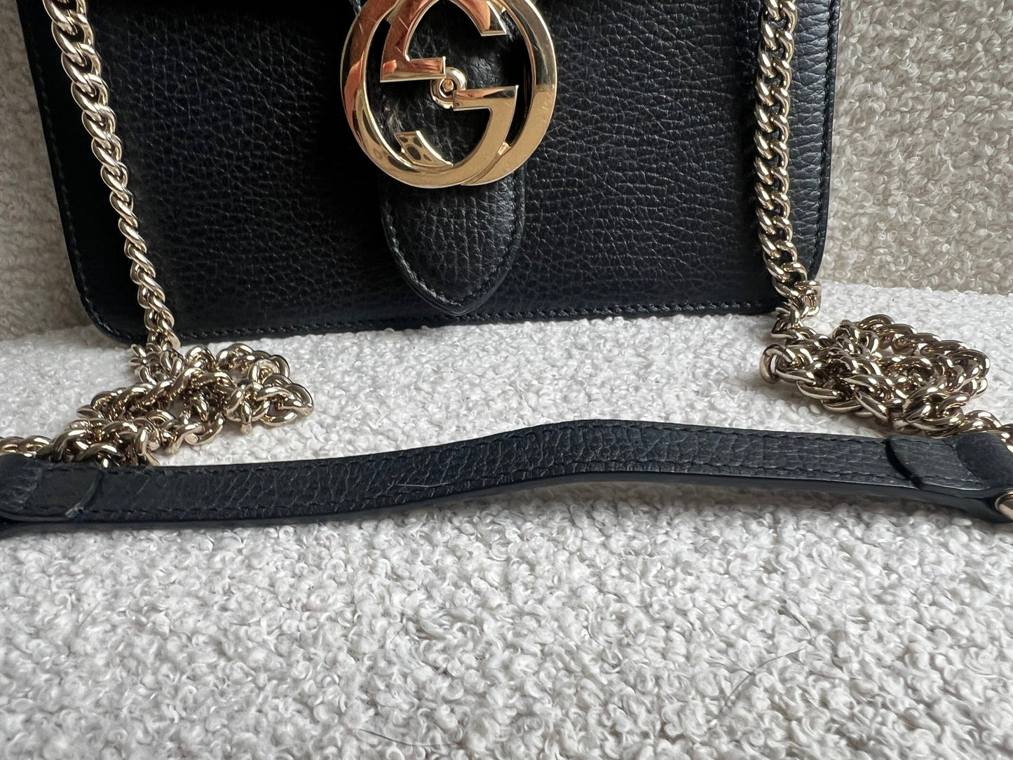 Gucci Interlocking GG Black Small Shoulder Bag