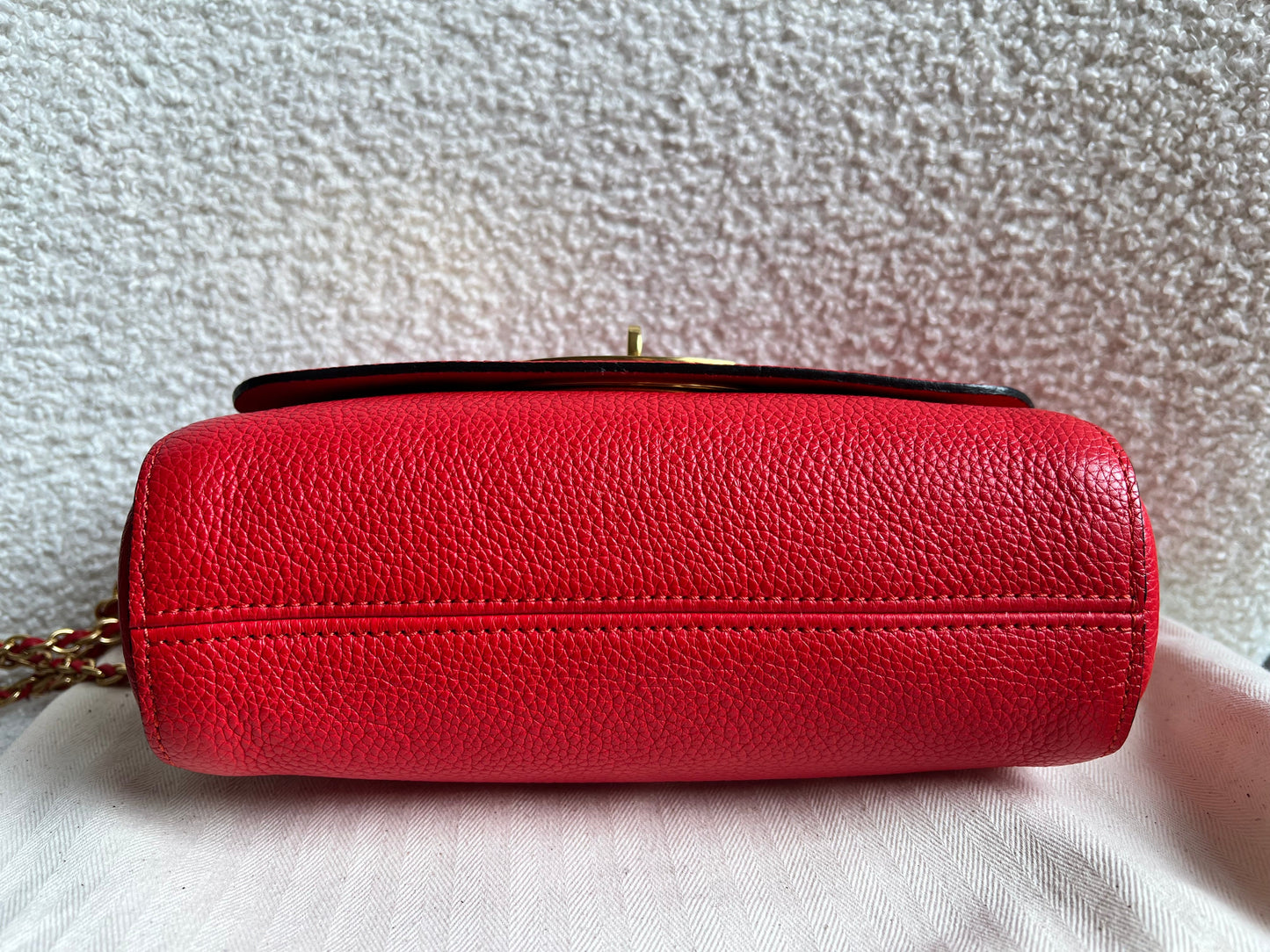 Mulberry Fiery Red Regular Lily with Gold Hardware (RRP £995)