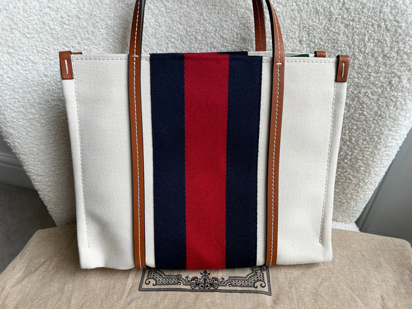 Gucci Small Interlocking GG Tote Bag (£1220)