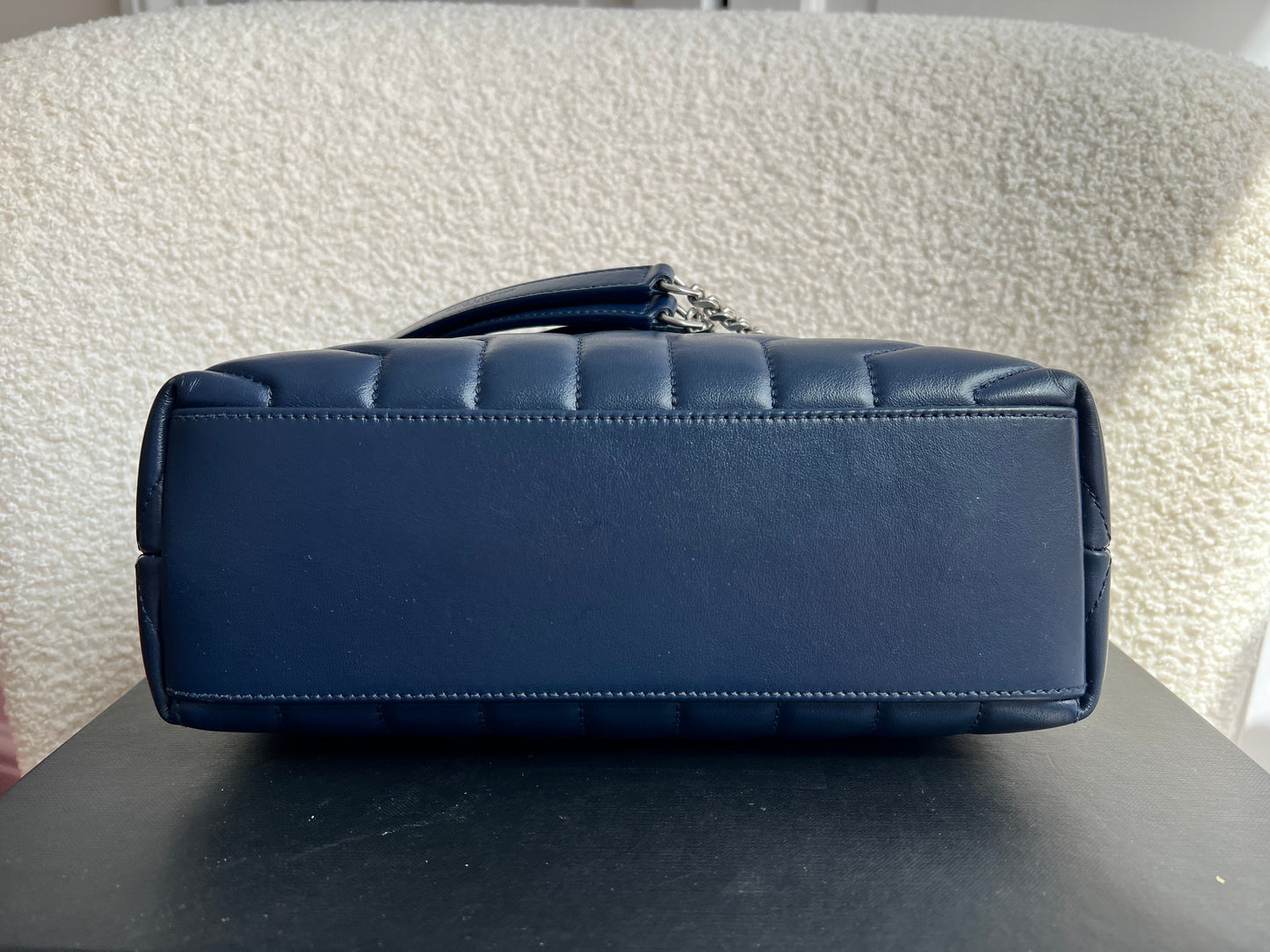 Yves Saint Laurent (YSL) Navy Blue Small LouLou (RRP £1,900)