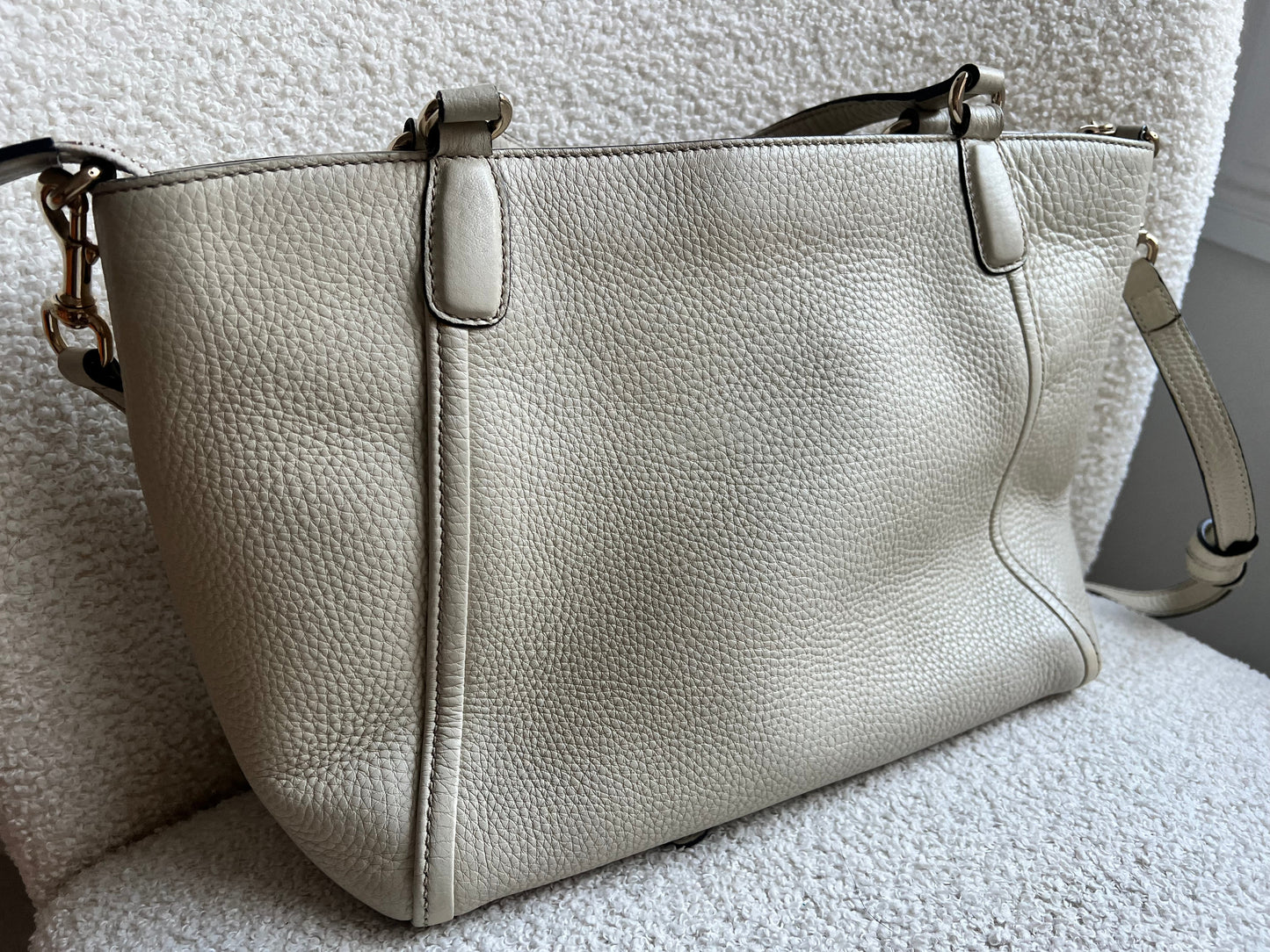 Gucci Soho Tote in Eggshell