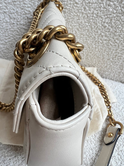 Gucci GG White Marmont Mini Shoulder Bag (RRP £1,890)